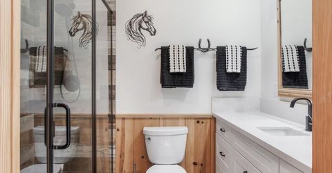 9256 Horseshoe Bar Rd, Loomis, CA 95650 Photo