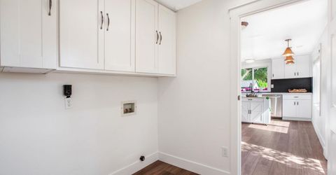 9256 Horseshoe Bar Rd, Loomis, CA 95650 Photo