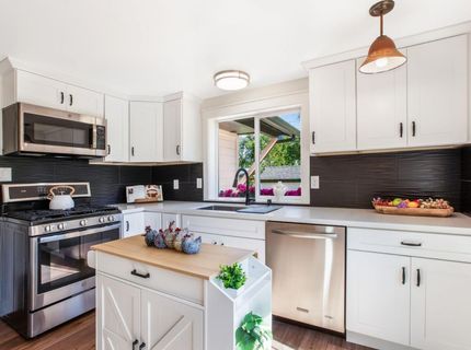 9256 Horseshoe Bar Rd, Loomis, CA 95650 Photo