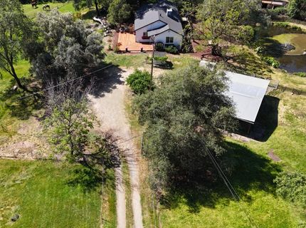 9256 Horseshoe Bar Rd, Loomis, CA 95650 Photo