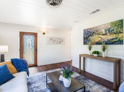 9256 Horseshoe Bar Rd, Loomis, CA 95650 Photo