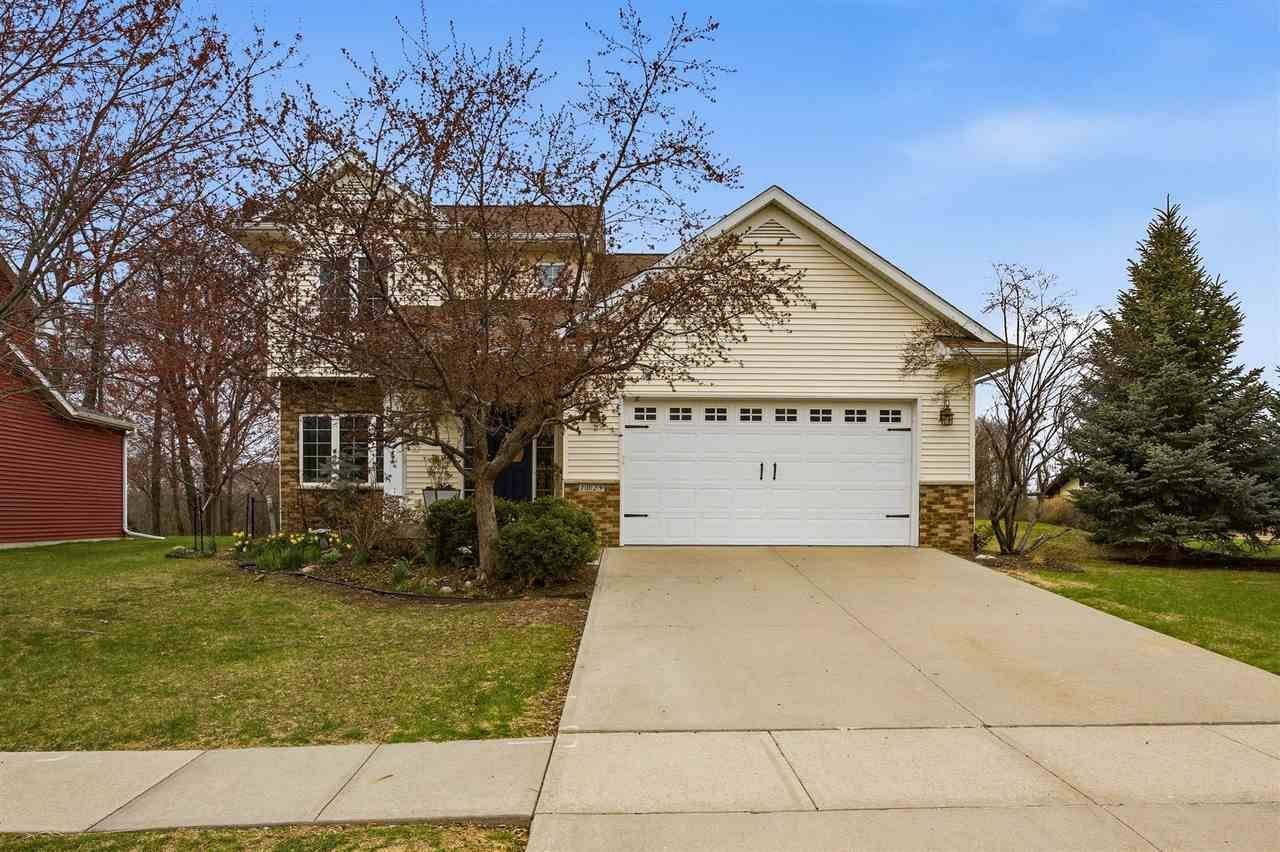 1029 Ryan Ct, Iowa City, IA 52246 Main Photo