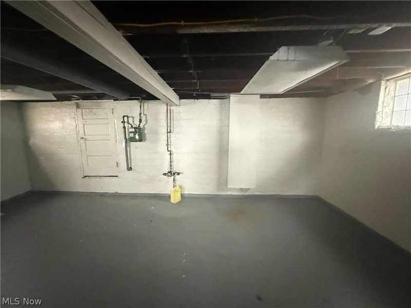 11918 Buckingham Avenue, Cleveland, OH 44120 Photo 9