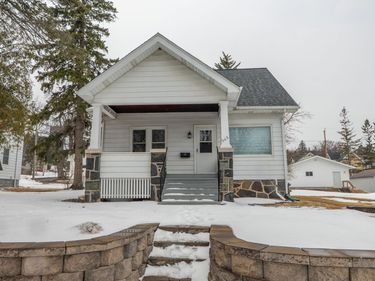 605 E 10th Street, Duluth, MN 55805