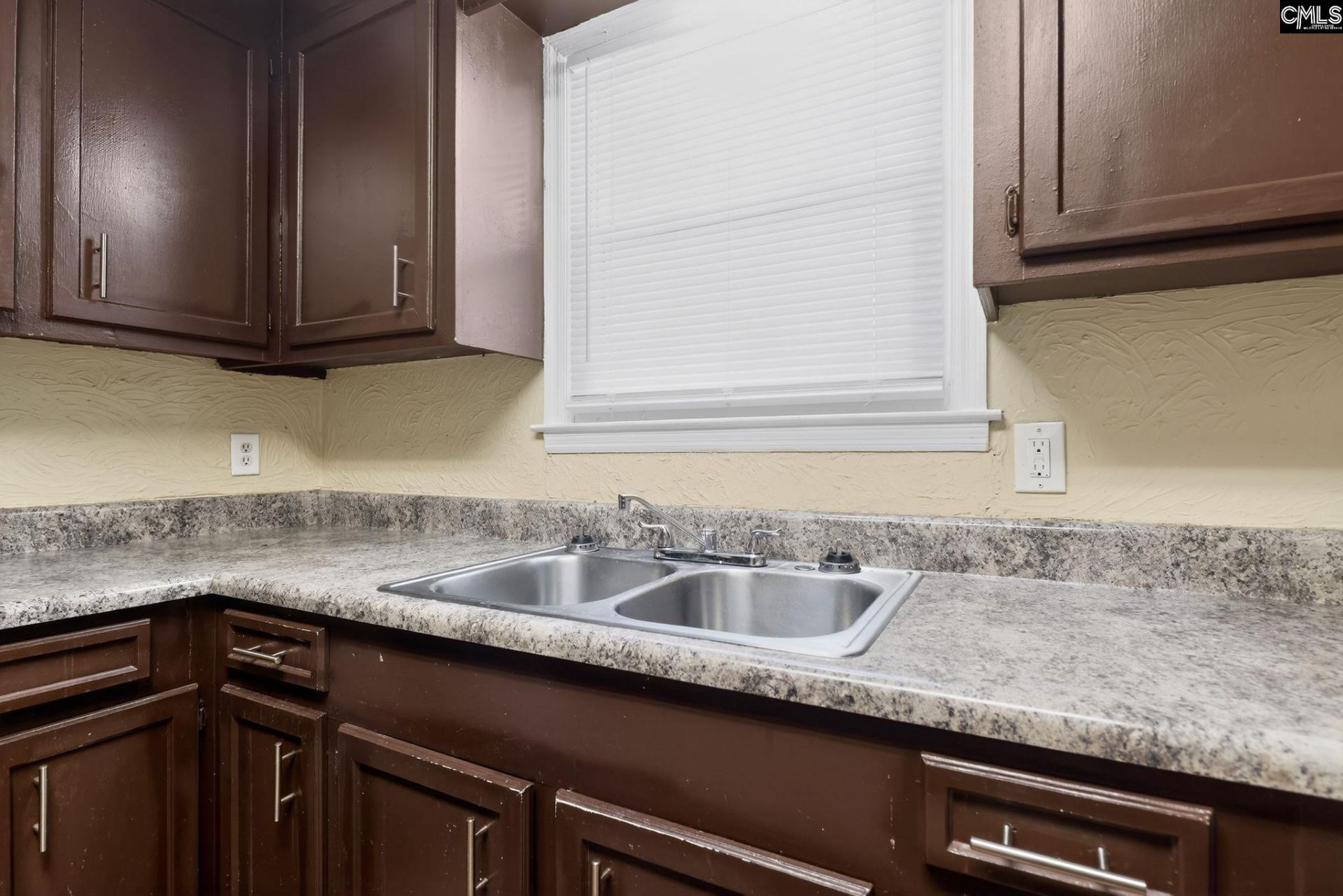 6740 Frances Street Photo 21