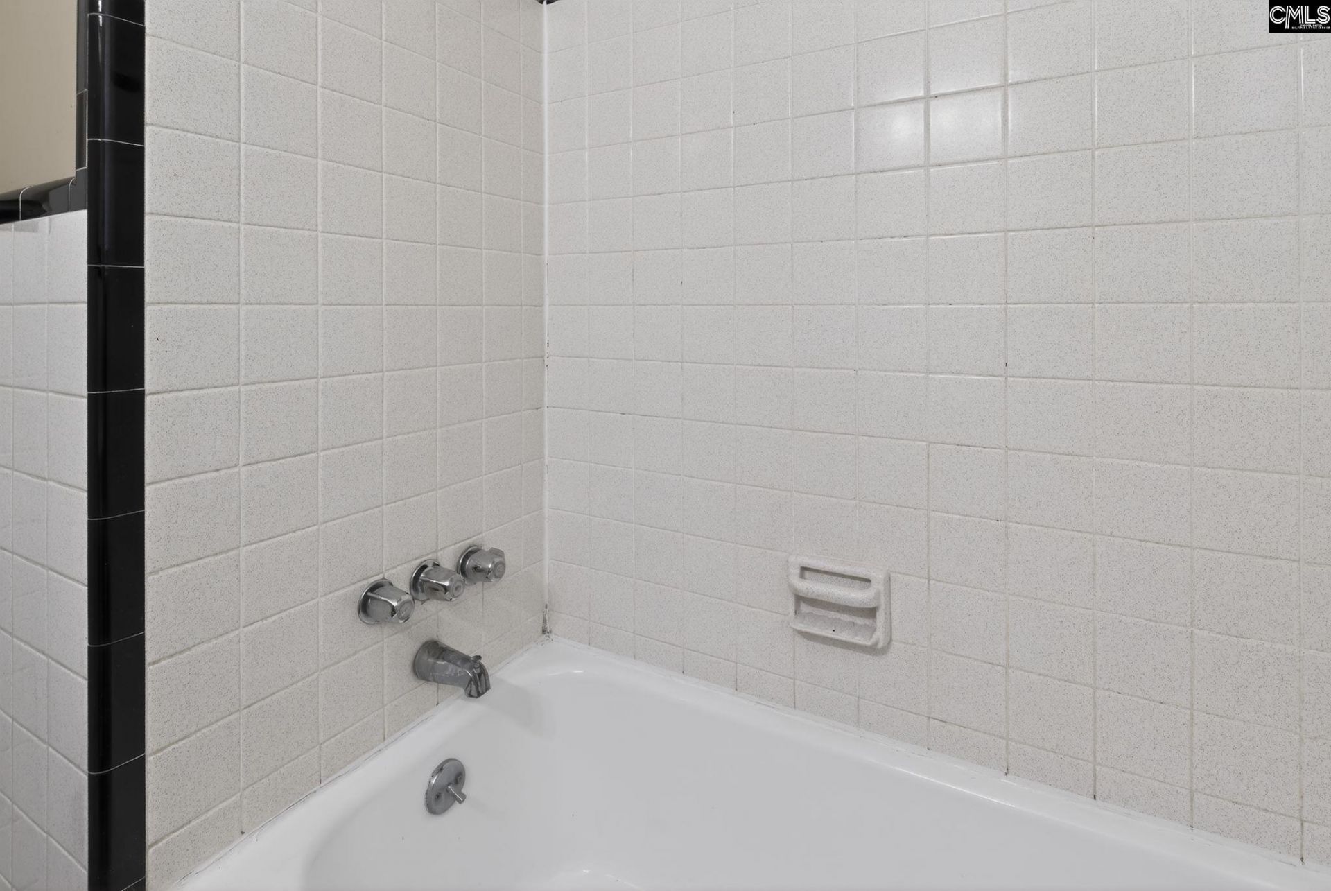 6740 Frances Street Photo 31