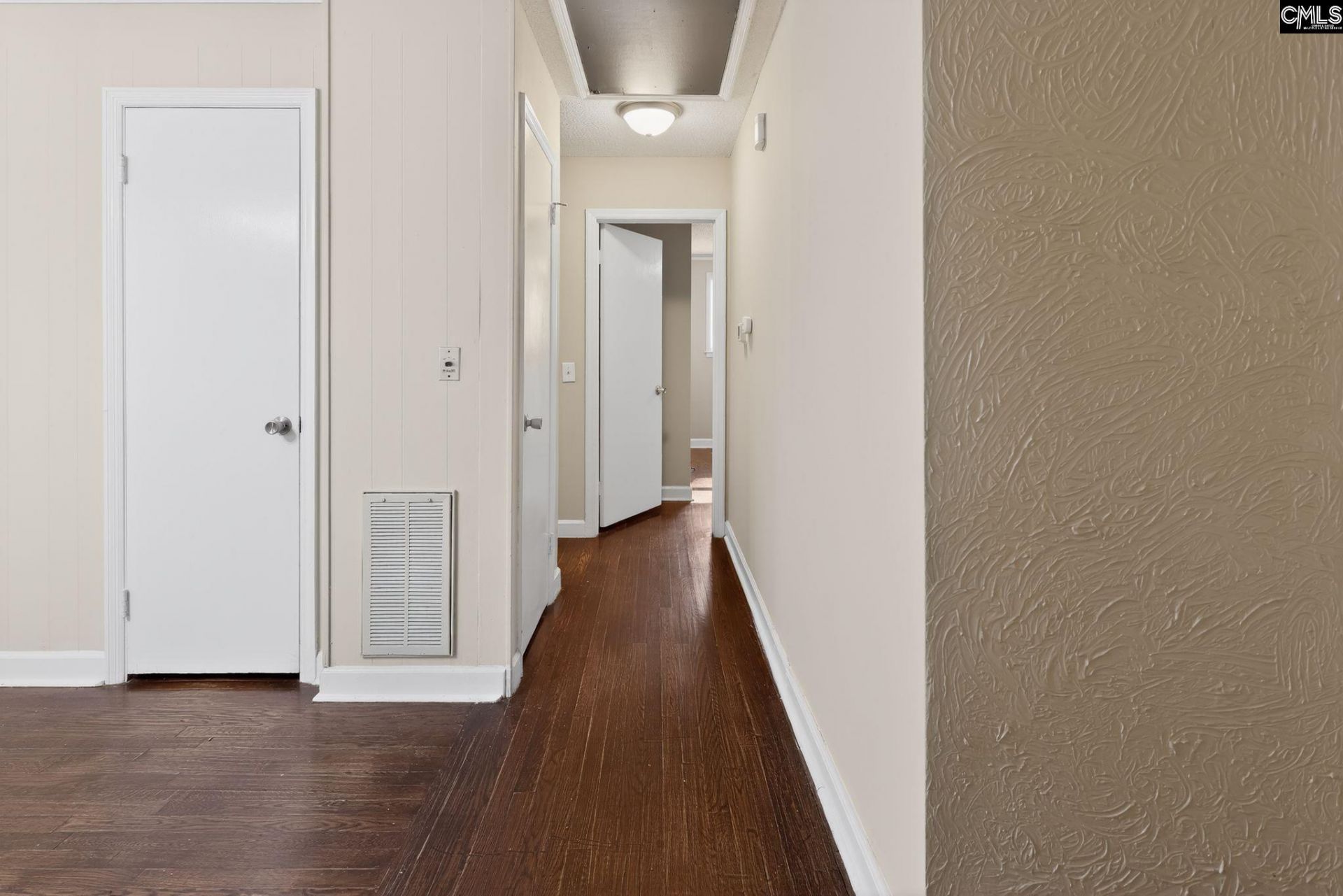 6740 Frances Street Photo 32