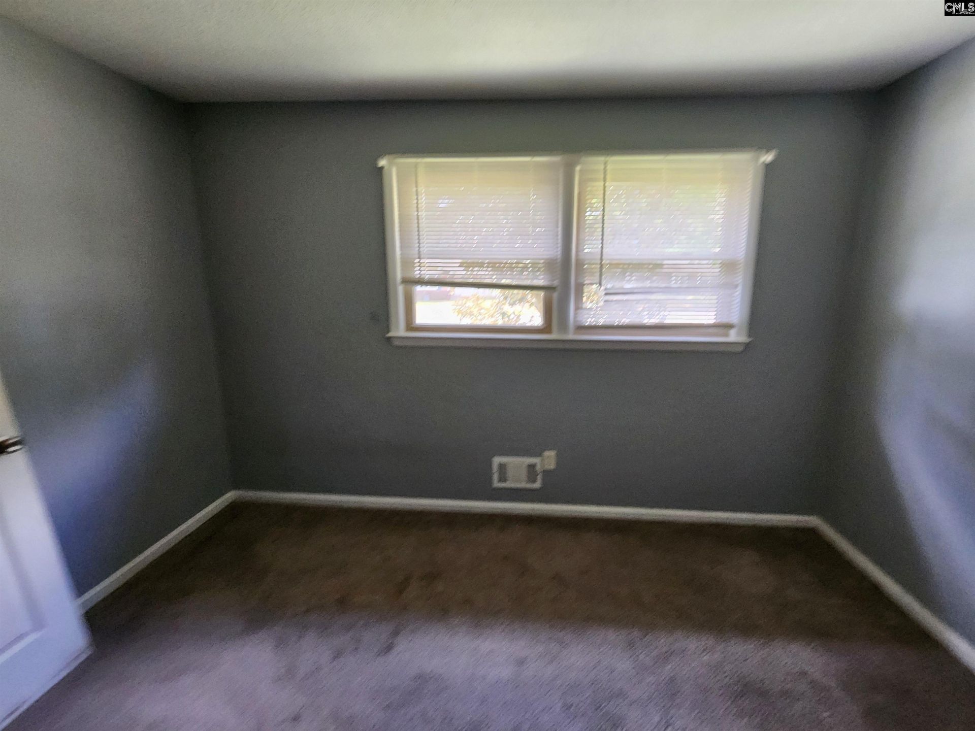 3213 Woodsen Circle Photo 6