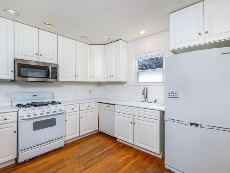 545 N Columbia Avenue, Columbus, OH 43209 Photo 12