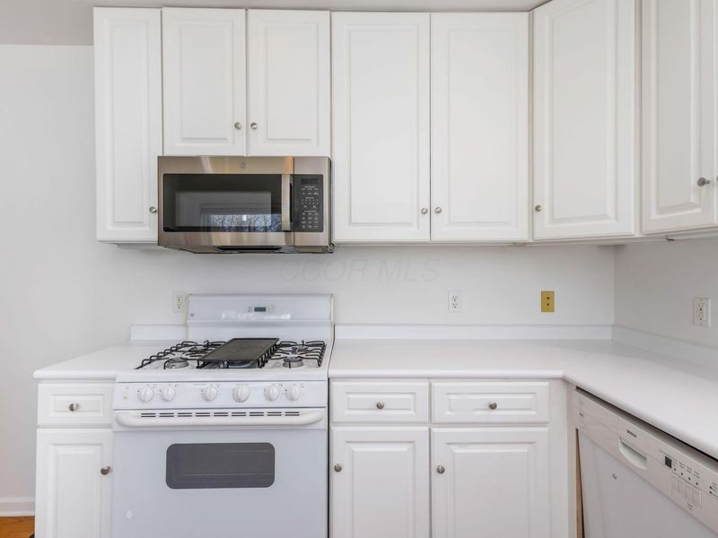 545 N Columbia Avenue, Columbus, OH 43209 Photo 13