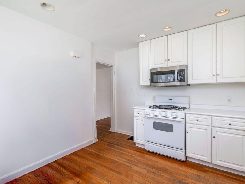 545 N Columbia Avenue, Columbus, OH 43209 Photo 15