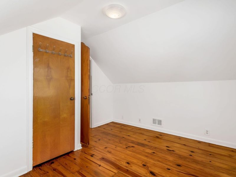 545 N Columbia Avenue, Columbus, OH 43209 Photo 31