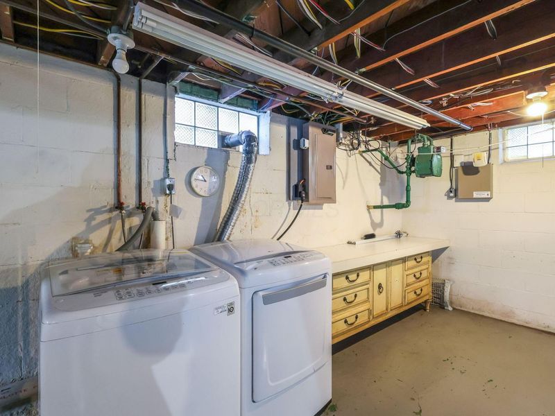 545 N Columbia Avenue, Columbus, OH 43209 Photo 34