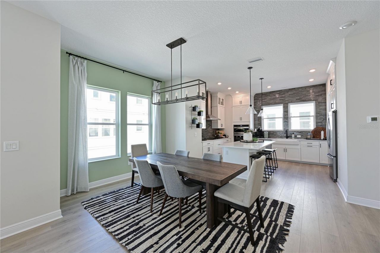 2451 Mangum Court , Sarasota, FL 34237 Photo