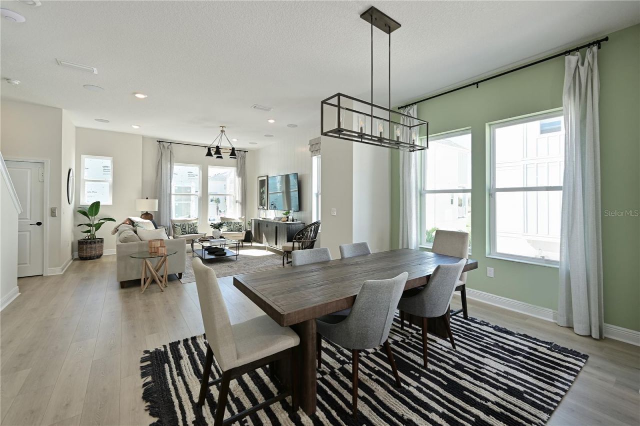 2451 Mangum Court , Sarasota, FL 34237 Photo