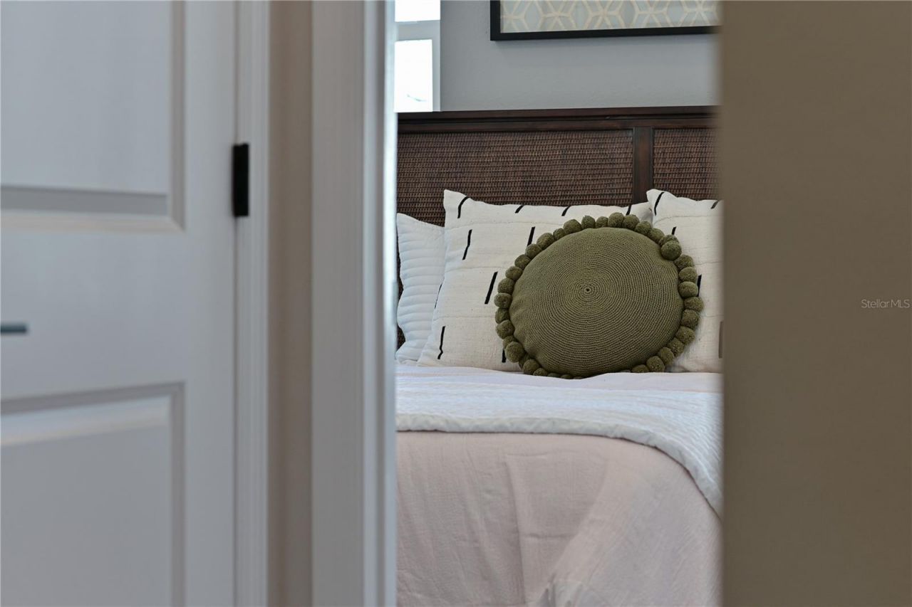 2451 Mangum Court , Sarasota, FL 34237 Photo