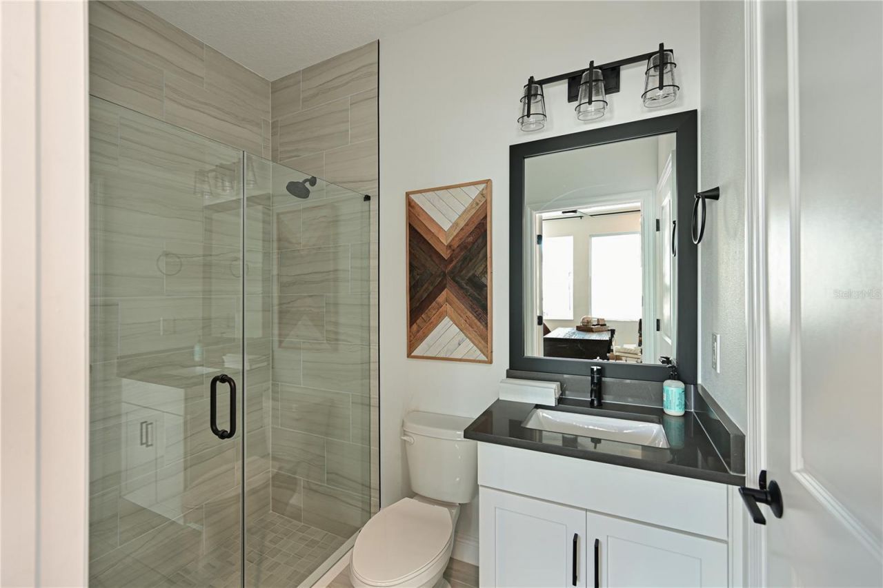 2451 Mangum Court , Sarasota, FL 34237 Photo