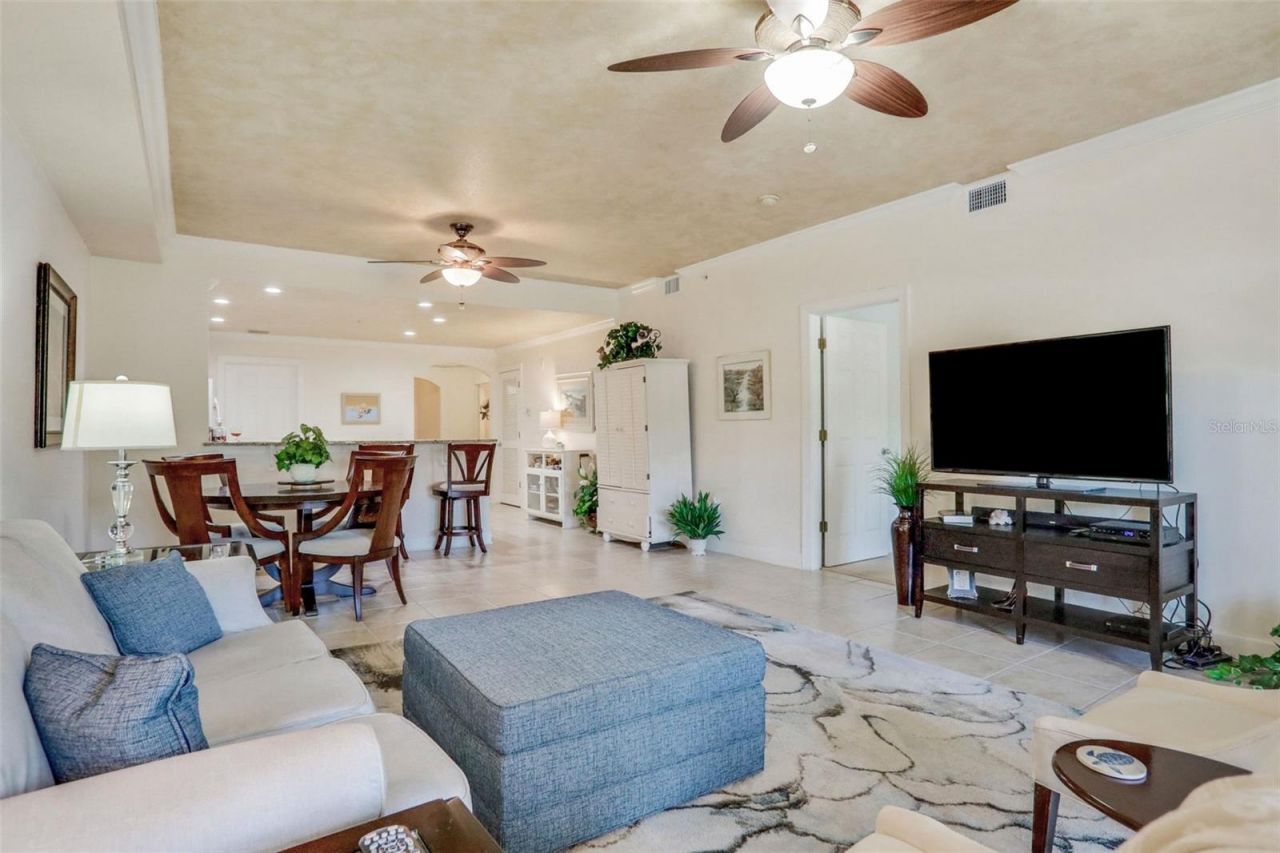 200 Bella Harbor Court, Unit 105, Palm Coast, FL 32137 Photo