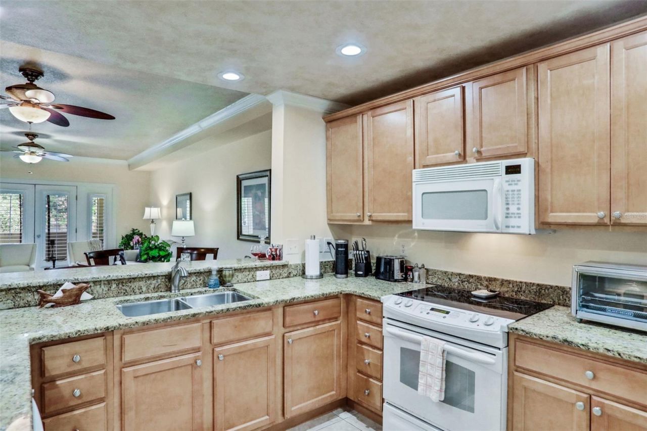 200 Bella Harbor Court, Unit 105, Palm Coast, FL 32137 Photo