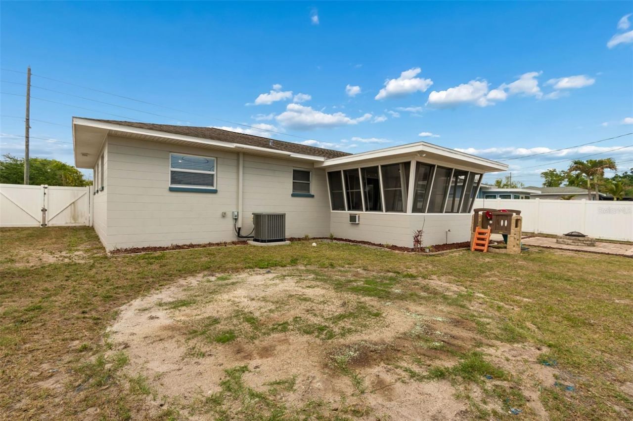 3100 52nd Street N, Saint Petersburg, FL 33710 Photo