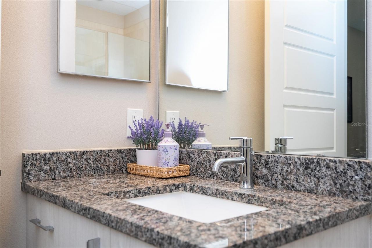 73 W Grant Street , Orlando, FL 32806 Photo