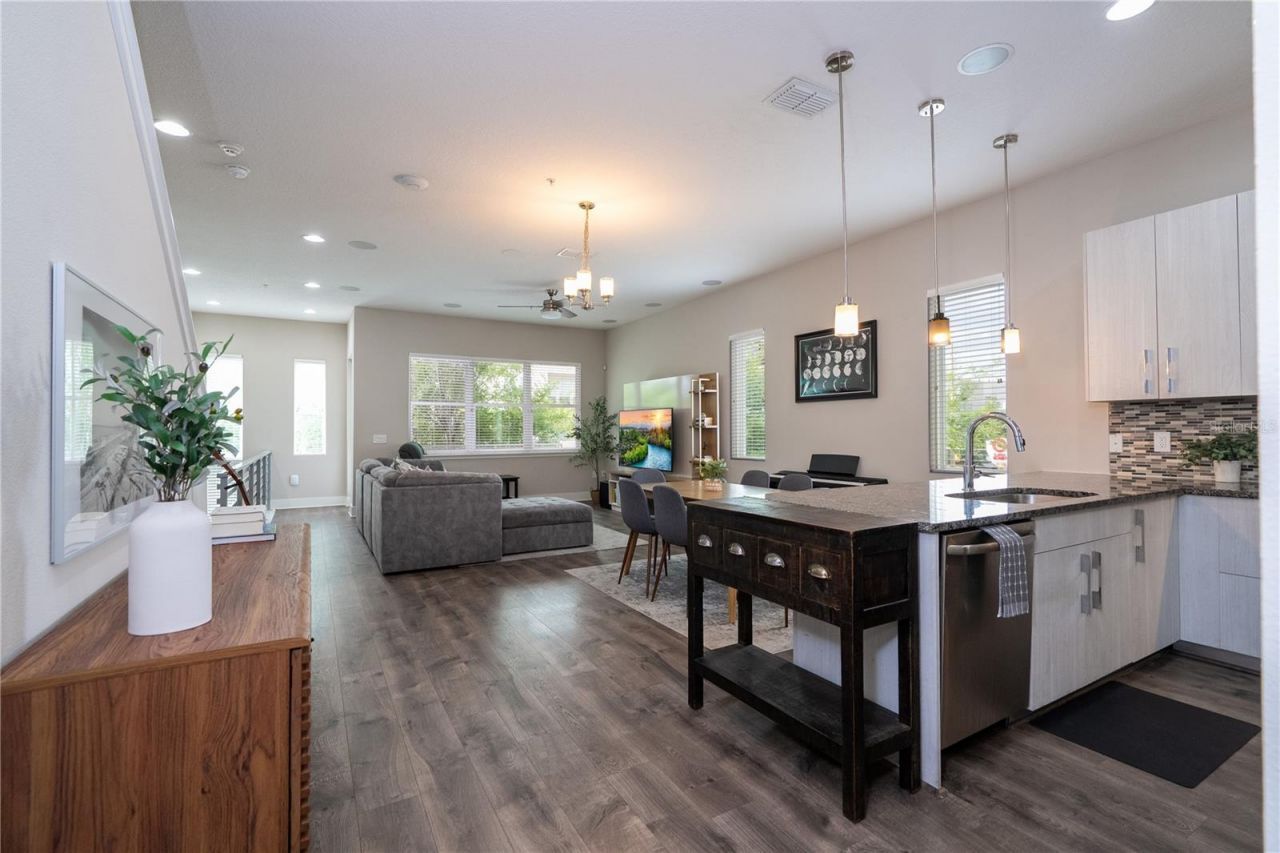 73 W Grant Street , Orlando, FL 32806 Photo