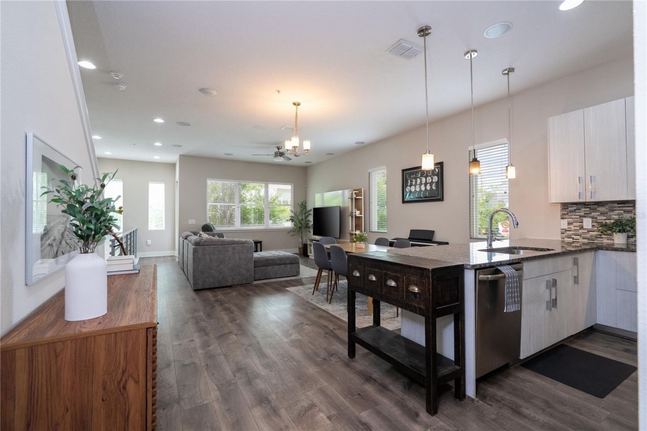 73 W Grant Street , Orlando, FL 32806 Photo