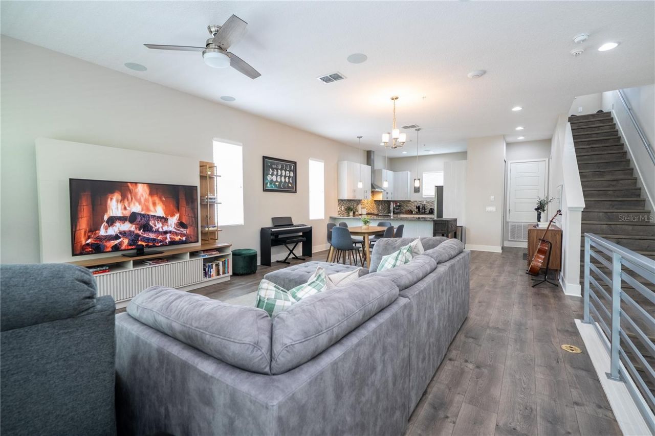 73 W Grant Street , Orlando, FL 32806 Photo