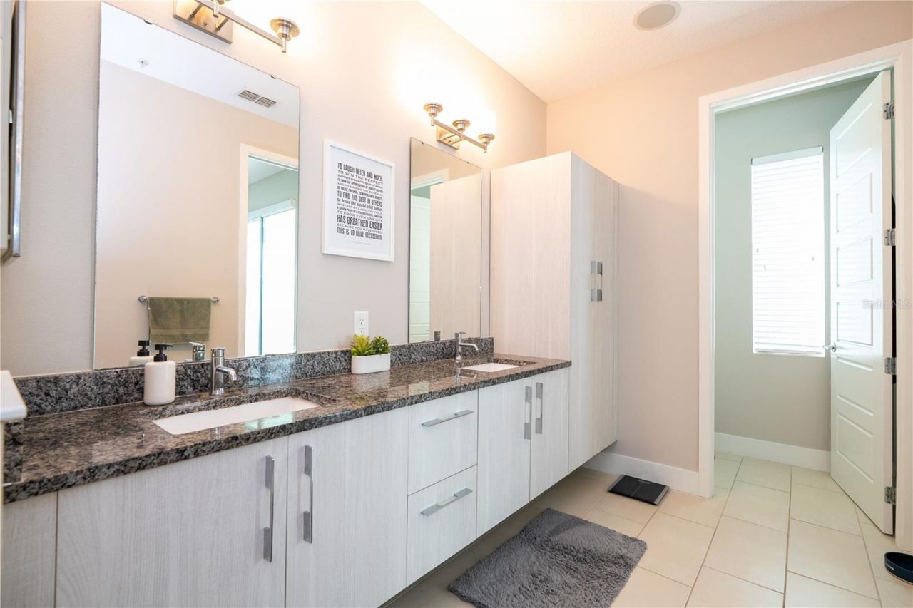 73 W Grant Street , Orlando, FL 32806 Photo