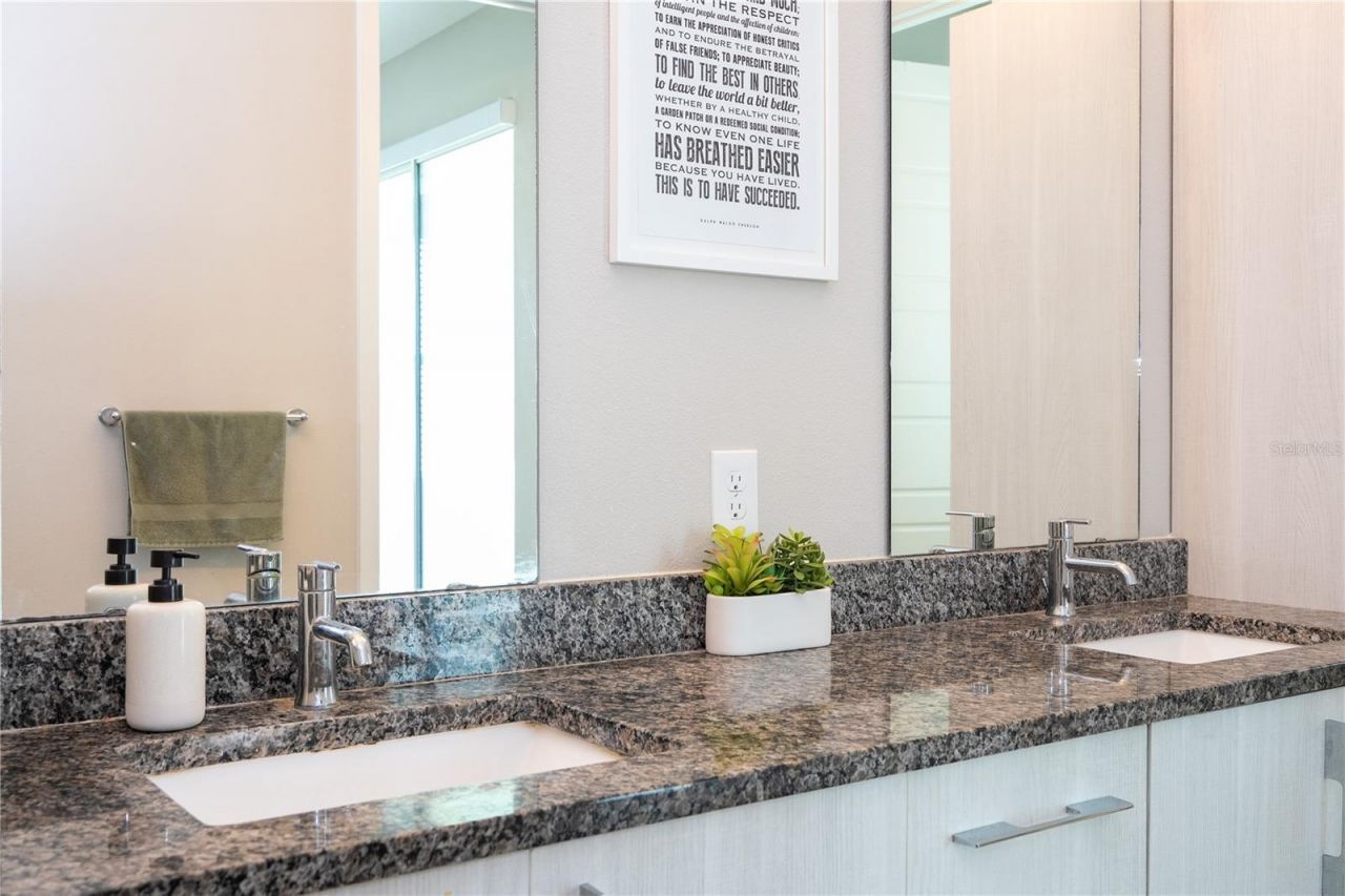 73 W Grant Street , Orlando, FL 32806 Photo