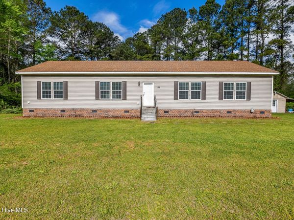 360 Kimberly Court , Rocky Point, NC 28457
