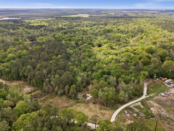 176 Quiet Water Drive , Chinquapin, NC 28521