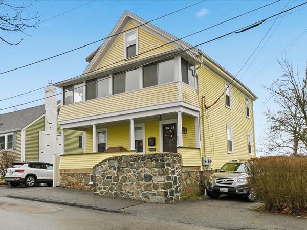 24 Fairview Ave, Swampscott, MA 01907