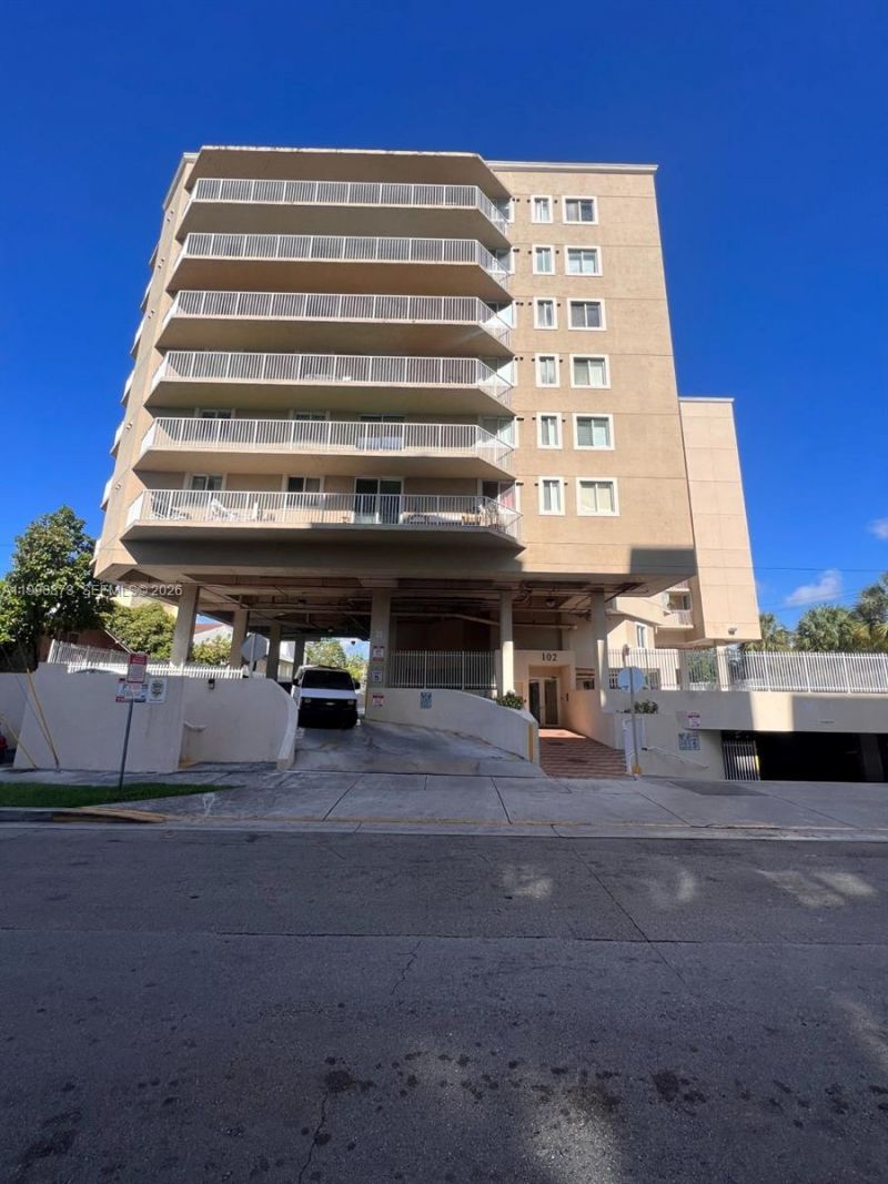 102 SW 6th Ave, Unit 508, Miami, FL 33130 Photo