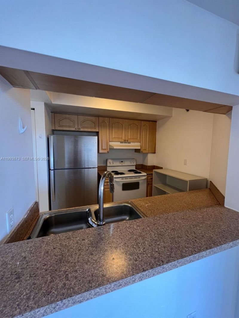 102 SW 6th Ave, Unit 508, Miami, FL 33130 Photo