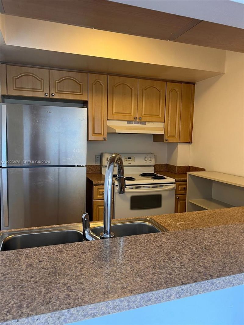 102 SW 6th Ave, Unit 508, Miami, FL 33130 Photo