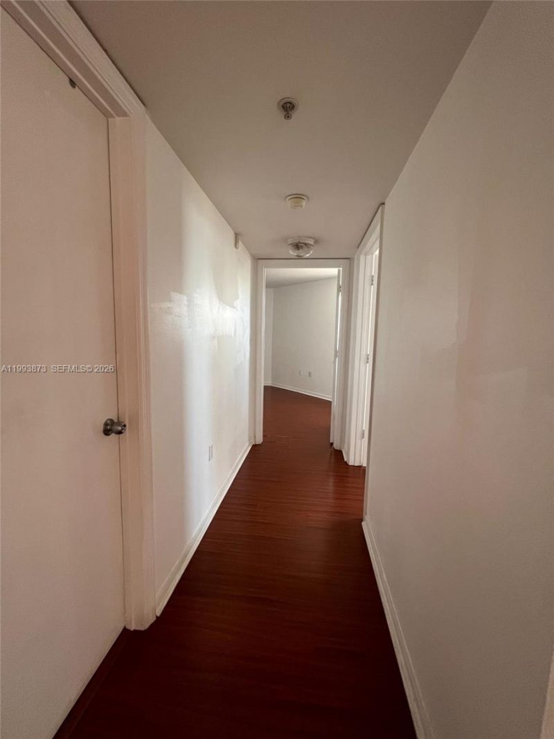 102 SW 6th Ave, Unit 508, Miami, FL 33130 Photo