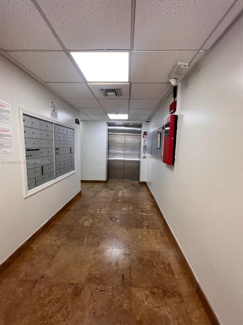 102 SW 6th Ave, Unit 508, Miami, FL 33130 Photo