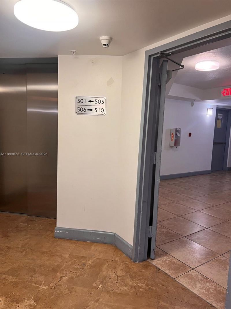102 SW 6th Ave, Unit 508, Miami, FL 33130 Photo