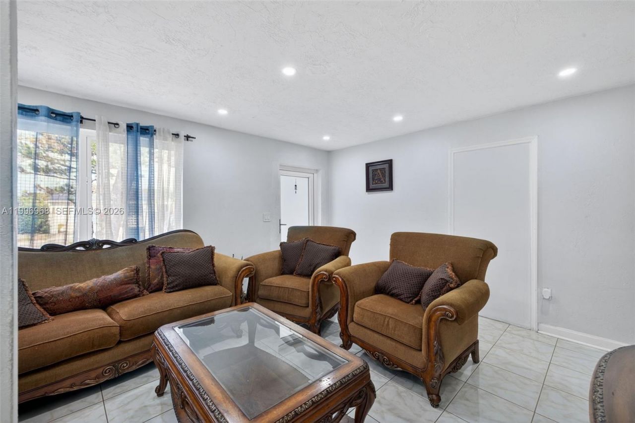 20525 SW 114th Pl , Miami, FL 33189 Photo