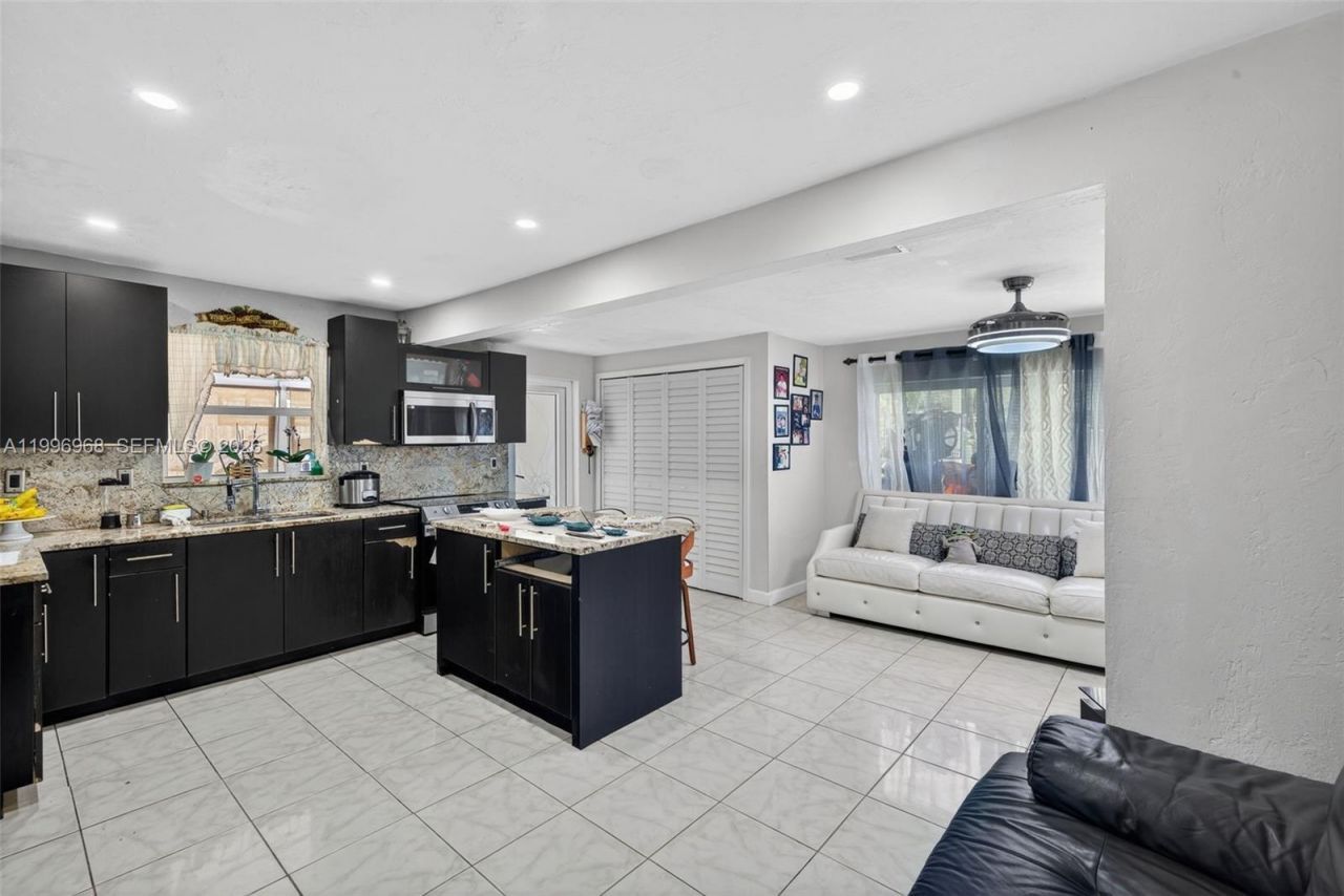 20525 SW 114th Pl , Miami, FL 33189 Photo