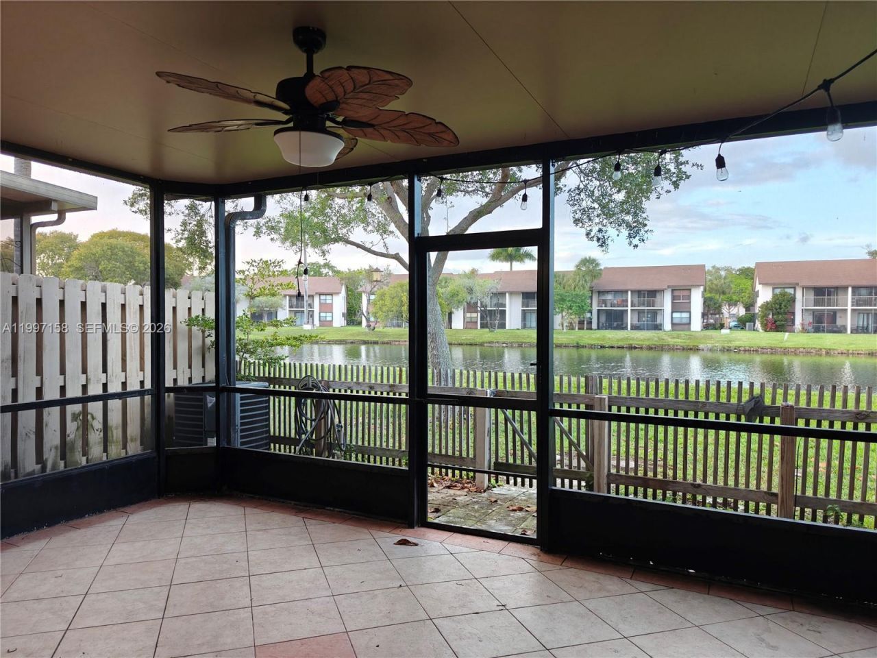 9803 NW 37th St, Sunrise, FL 33351 Photo