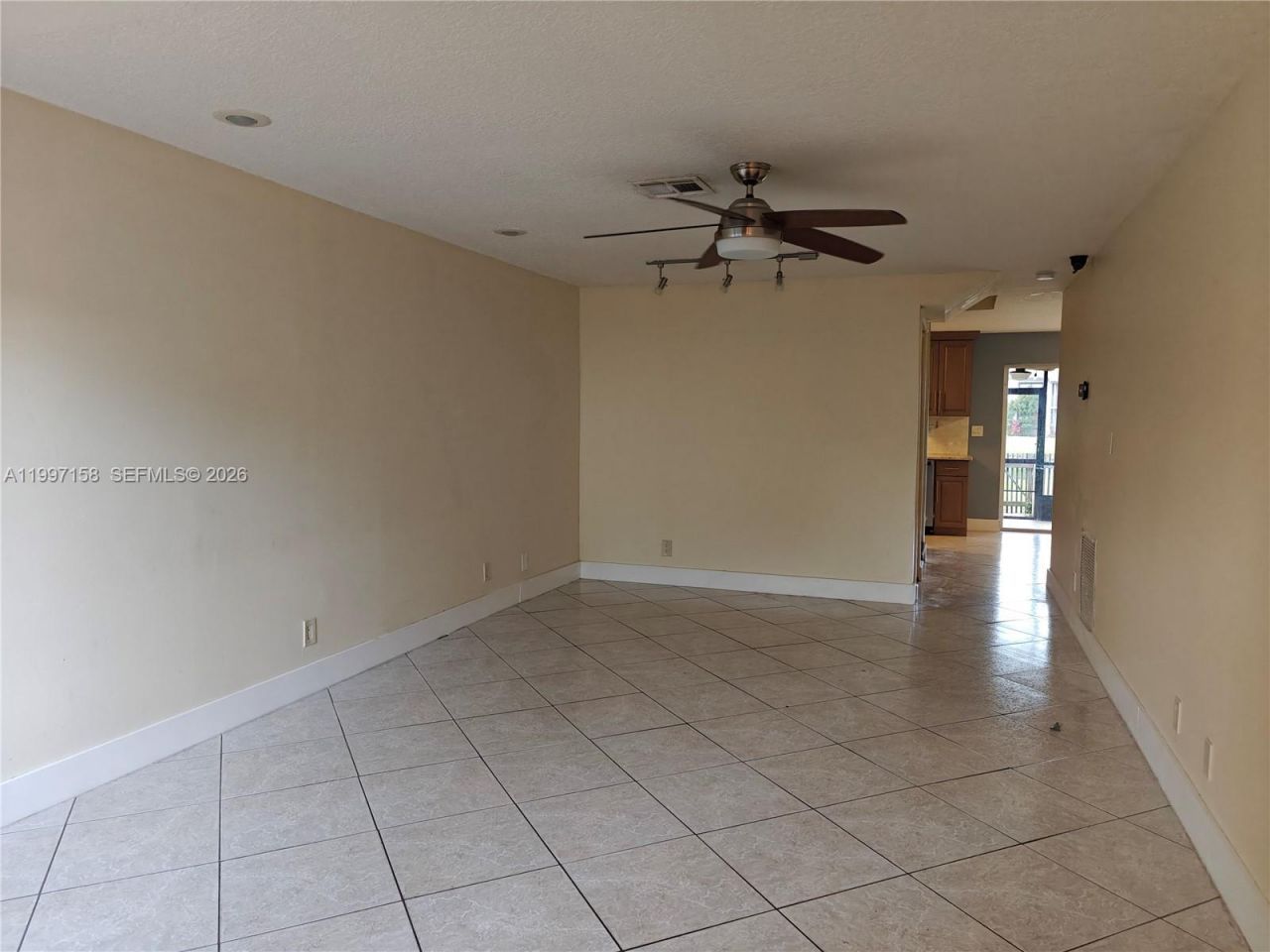 9803 NW 37th St, Sunrise, FL 33351 Photo