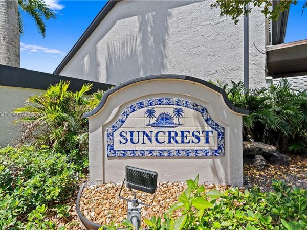 8748 SW 154th Cir Pl, Unit 6N, Miami, FL 33193