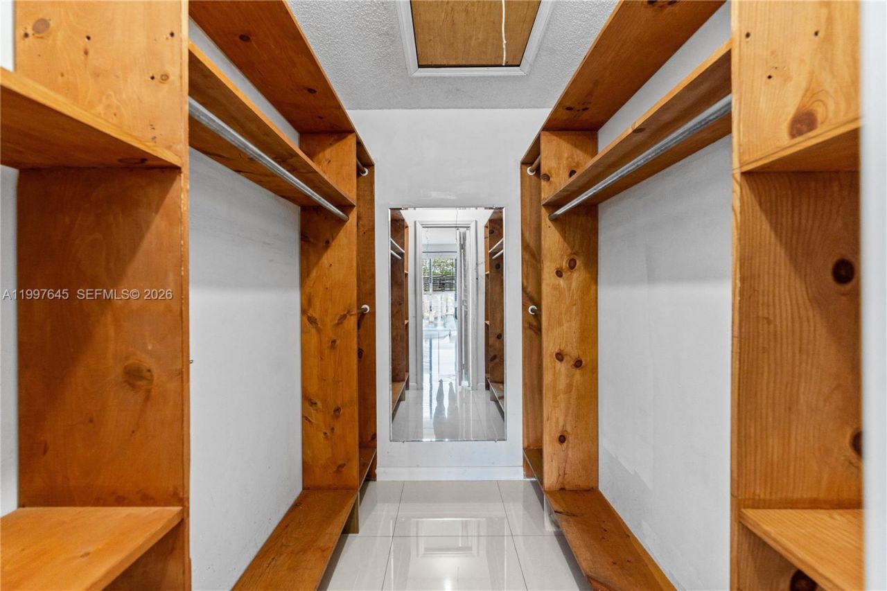 8748 SW 154th Cir Pl, Unit 6N, Miami, FL 33193 Photo