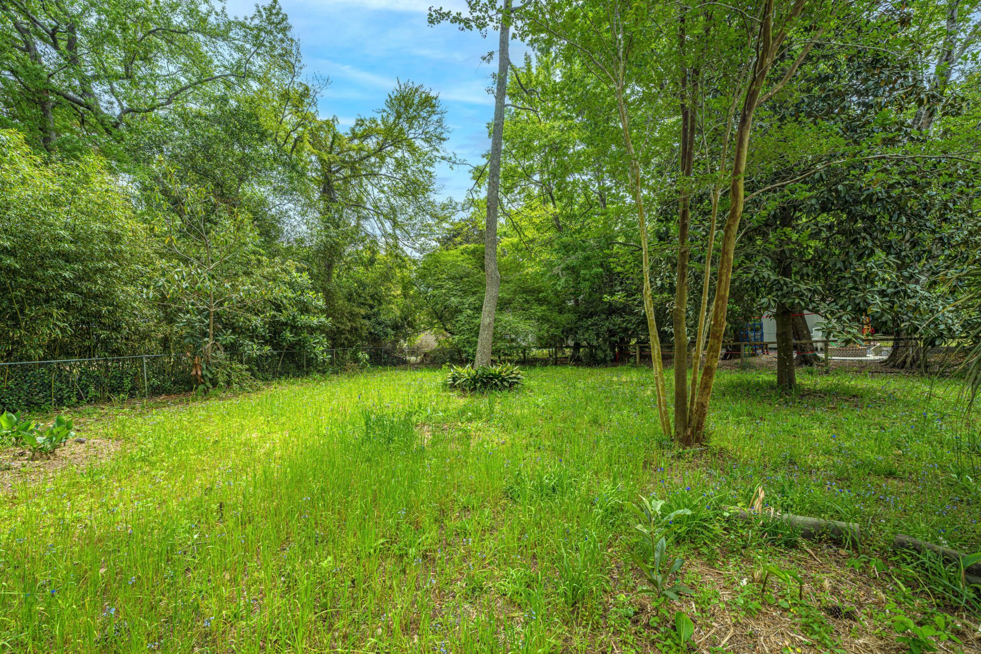 1059 S Shem Drive Photo 17