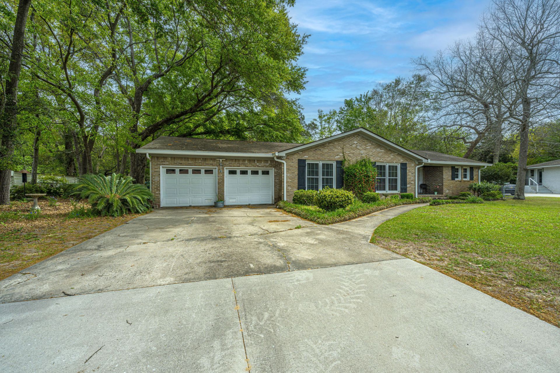 1059 S Shem Drive Photo 4