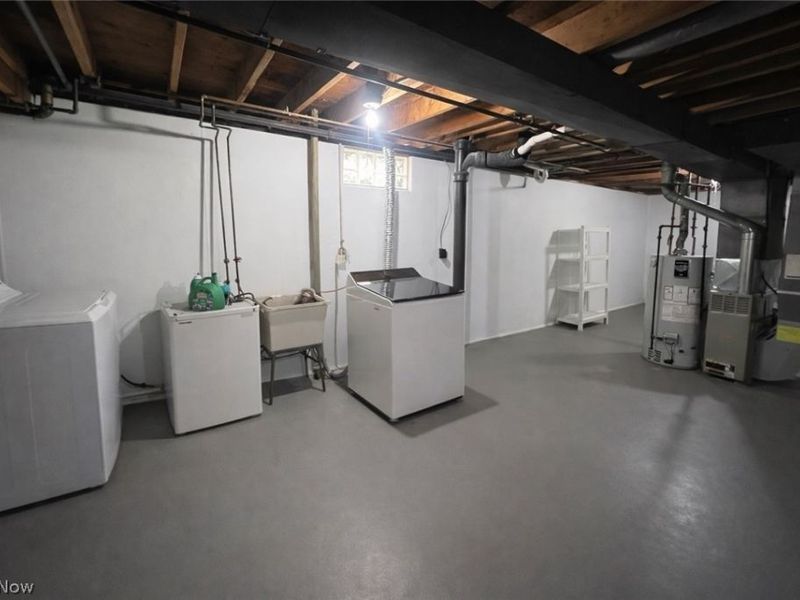 2566 & 2568 Albrecht Avenue, Akron, OH 44312 Photo 11