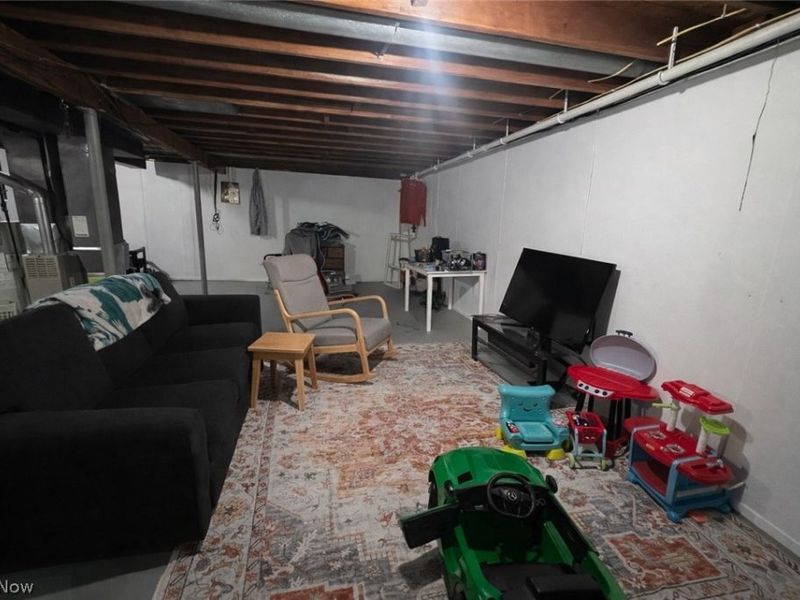 2566 & 2568 Albrecht Avenue, Akron, OH 44312 Photo 13