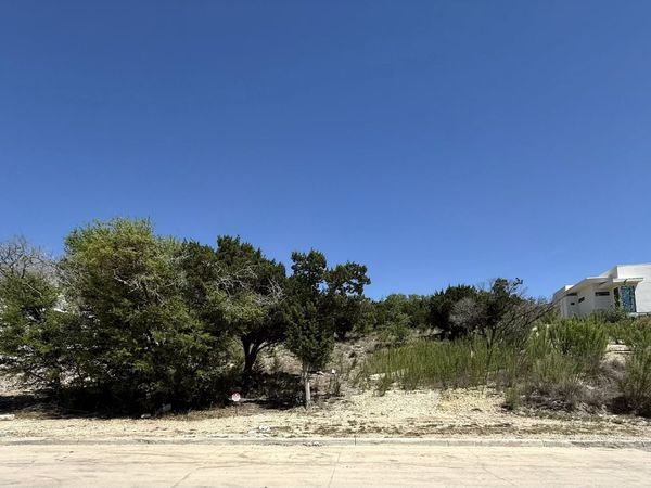000 Linwood Ridge, San Antonio, TX 78255